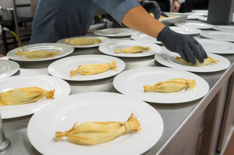 Beginning, Middle, End: How Great Chefs Turn a Meal Into a Memory